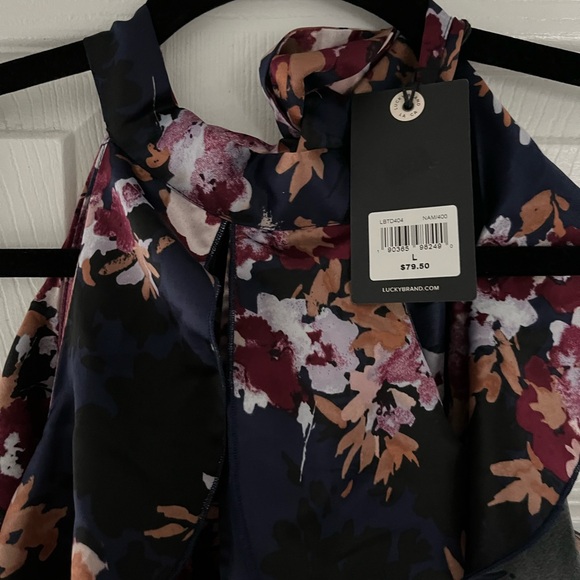NWT Lucky Brand Cold Shoulder Floral Top size L - Picture 5 of 5